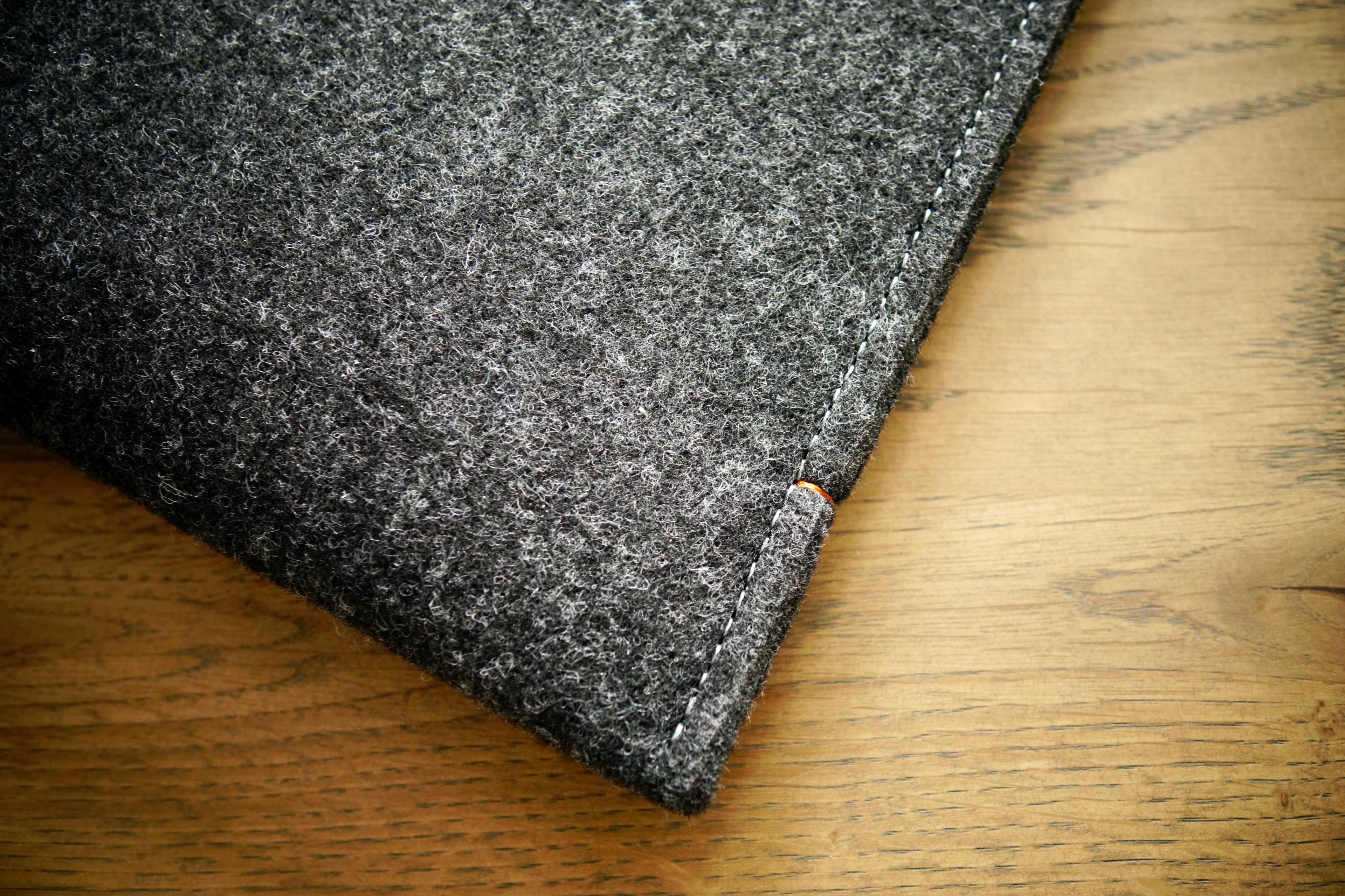 MacBook Case ZIP (BLACK) (no logo)