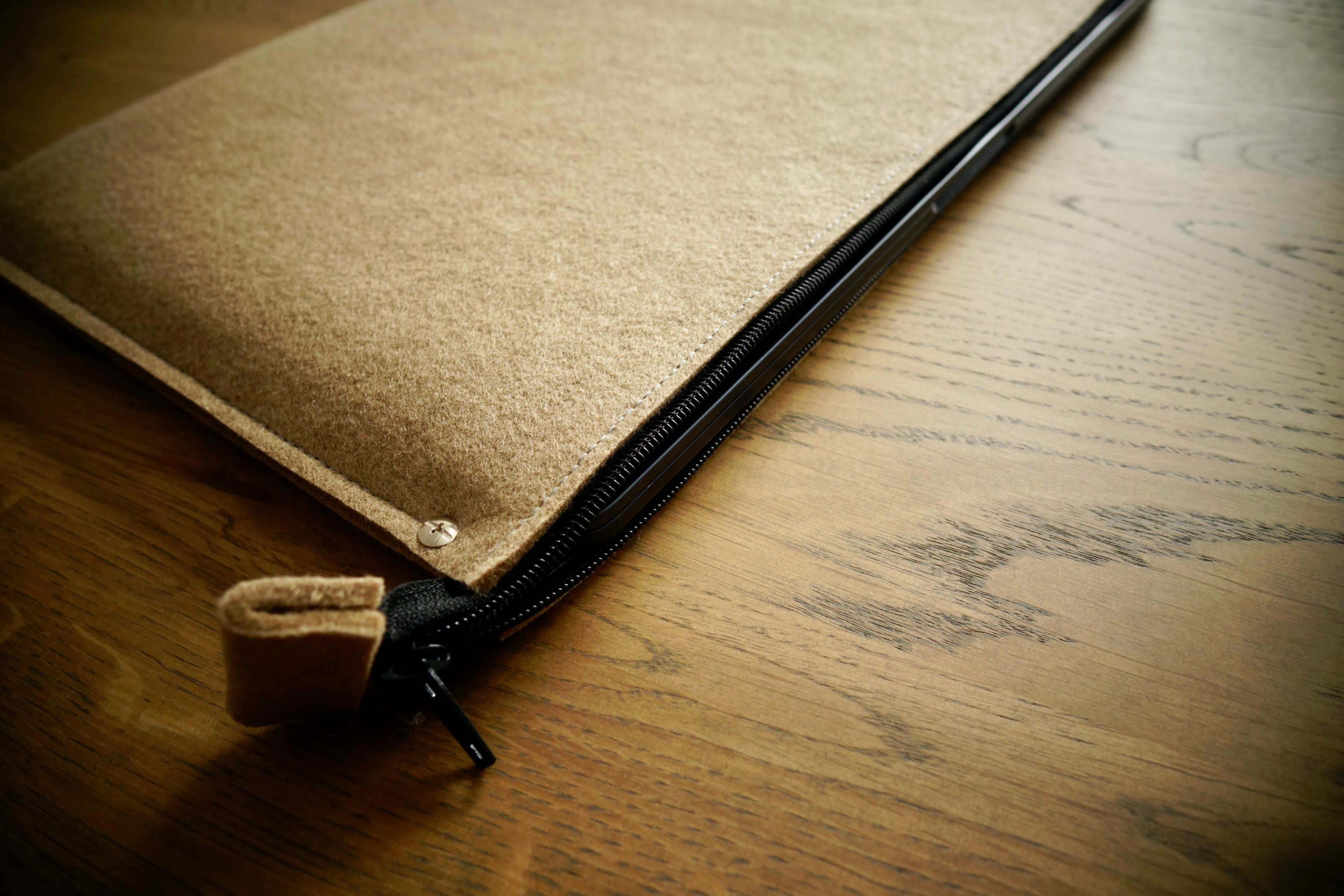 MacBook Case ZIP (Cappuccino) (no logo)