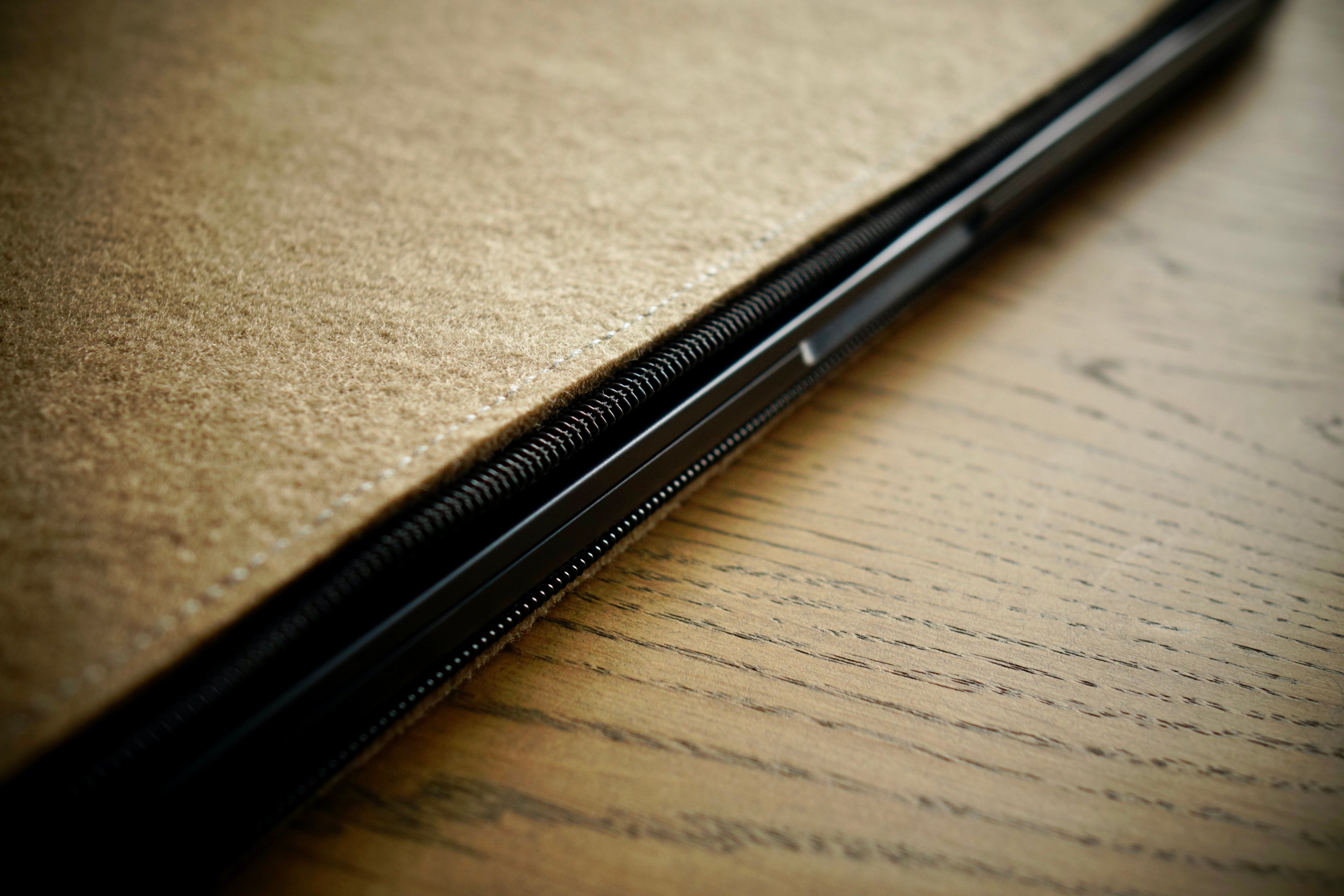 MacBook Case ZIP (Cappuccino) (no logo)