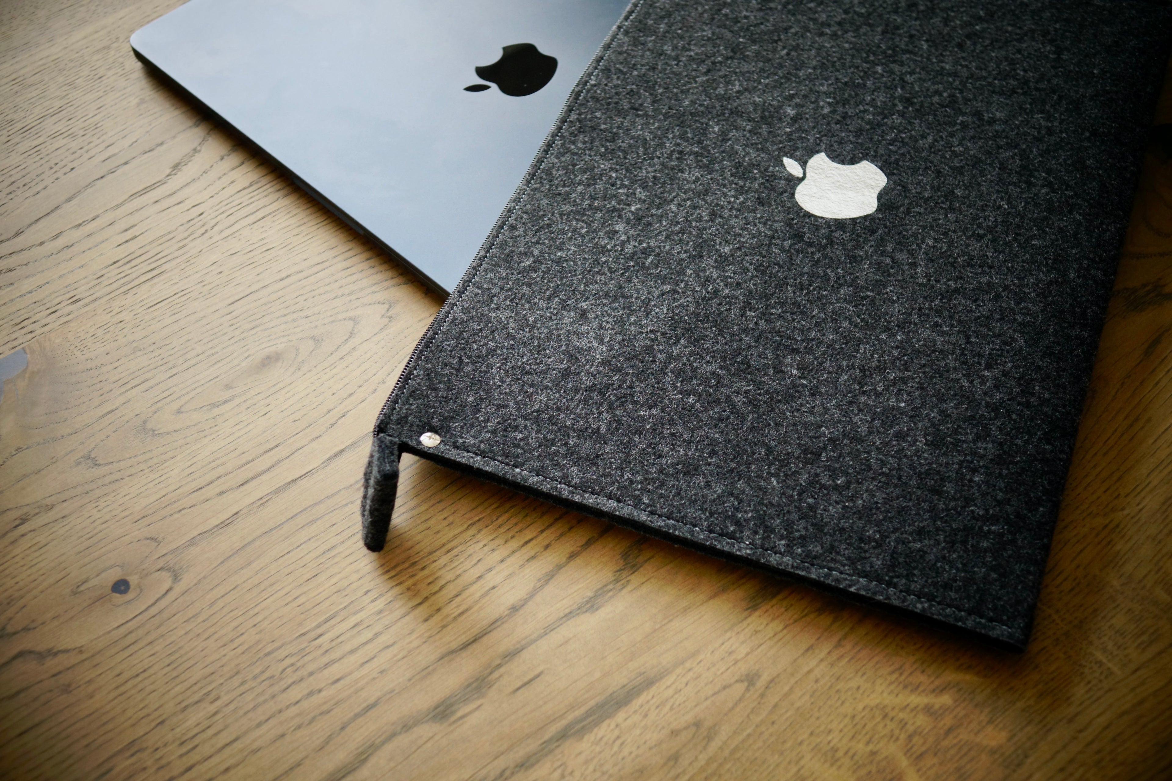 MacBook Case ZIP (BLACK)
