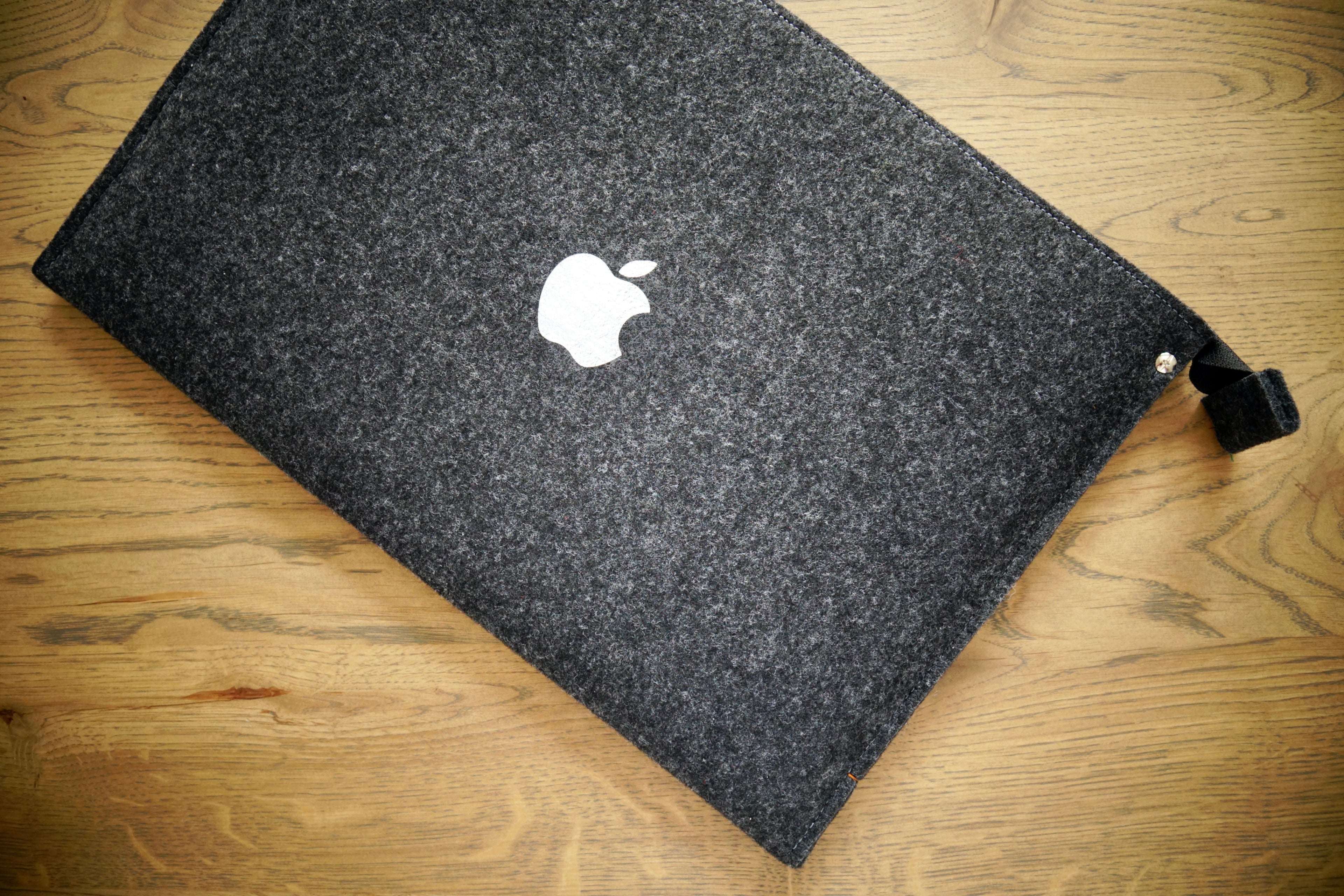 MacBook Case ZIP (BLACK)
