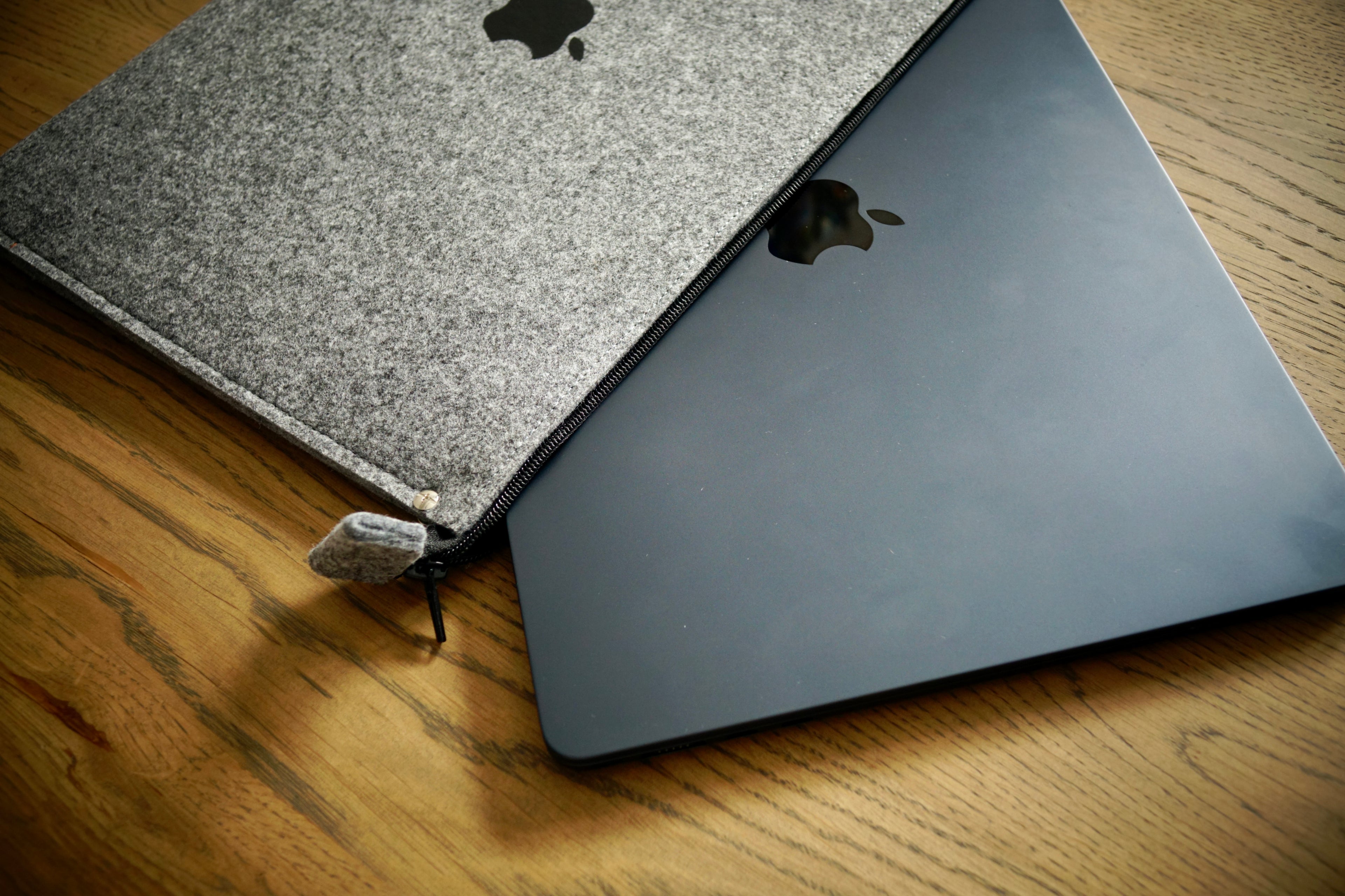 MacBook Case ZIP (GRAY)