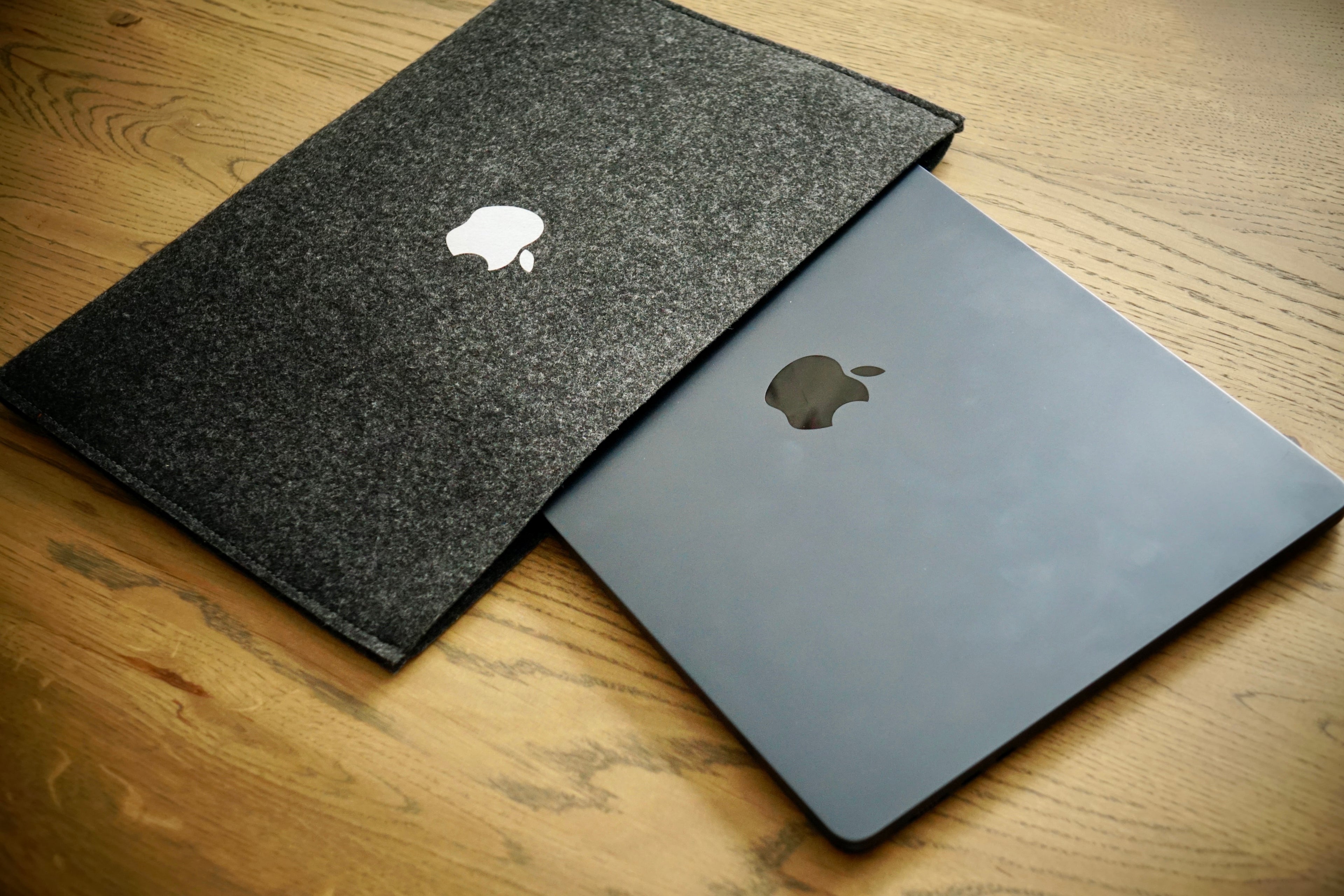 MacBook Case Simple (BLACK)