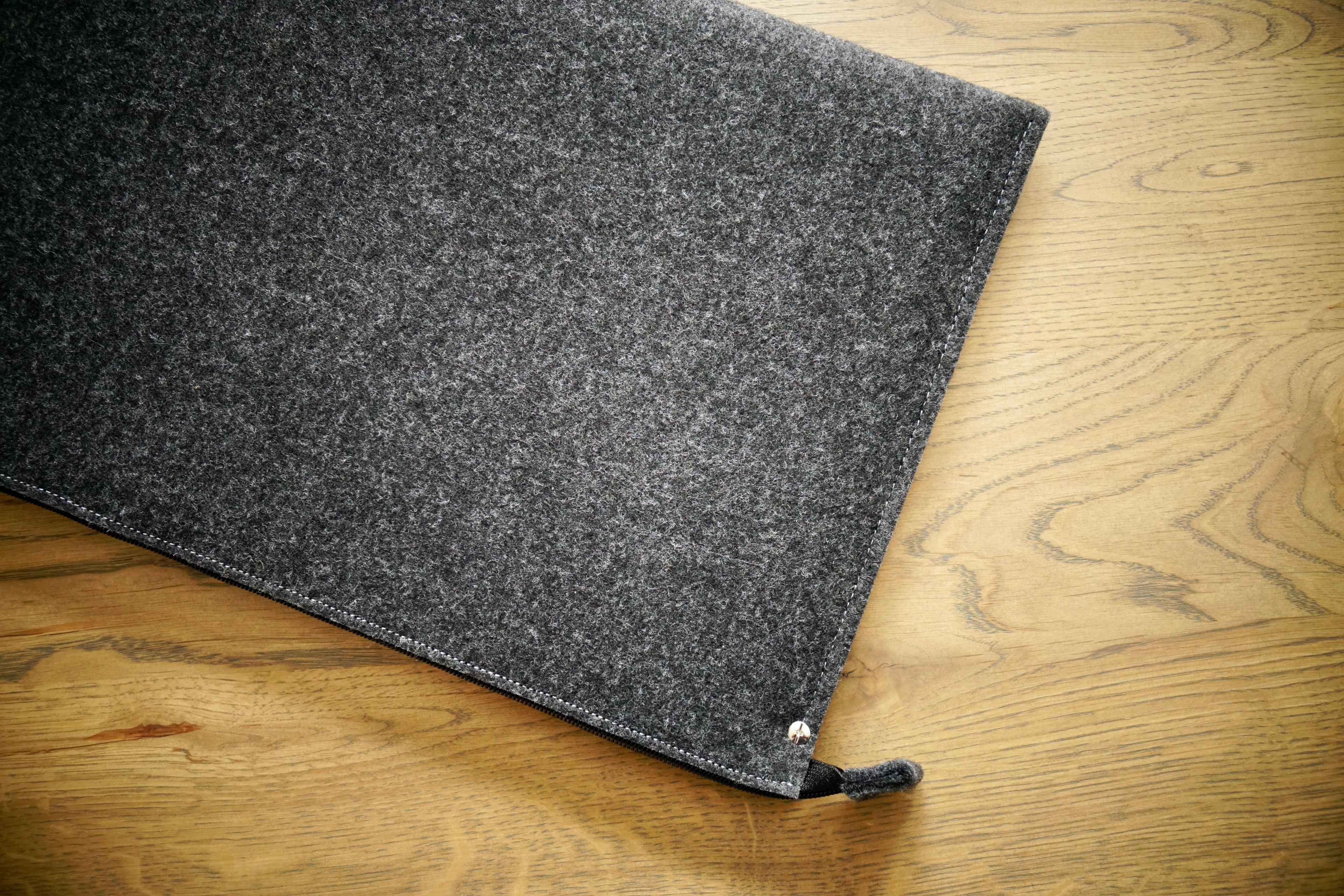 MacBook-Hülle ZIP (GRAU)