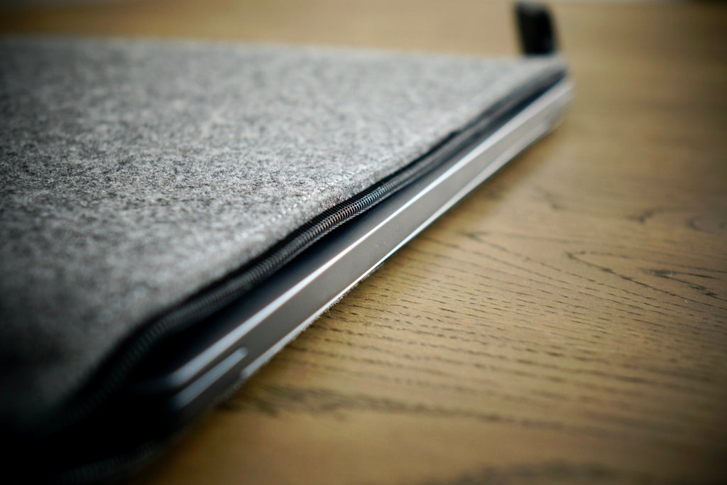 MacBook-Hülle ZIP (GRAU)