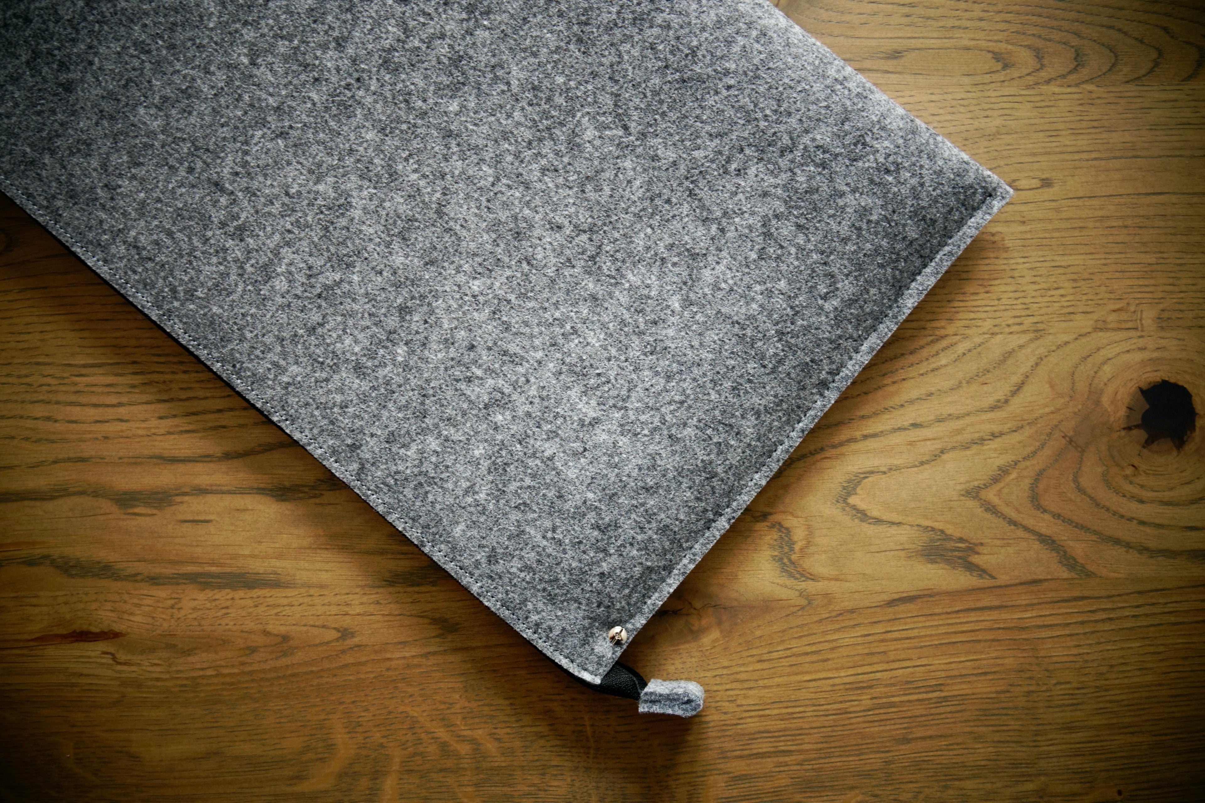 MacBook-Hülle ZIP (GRAU)