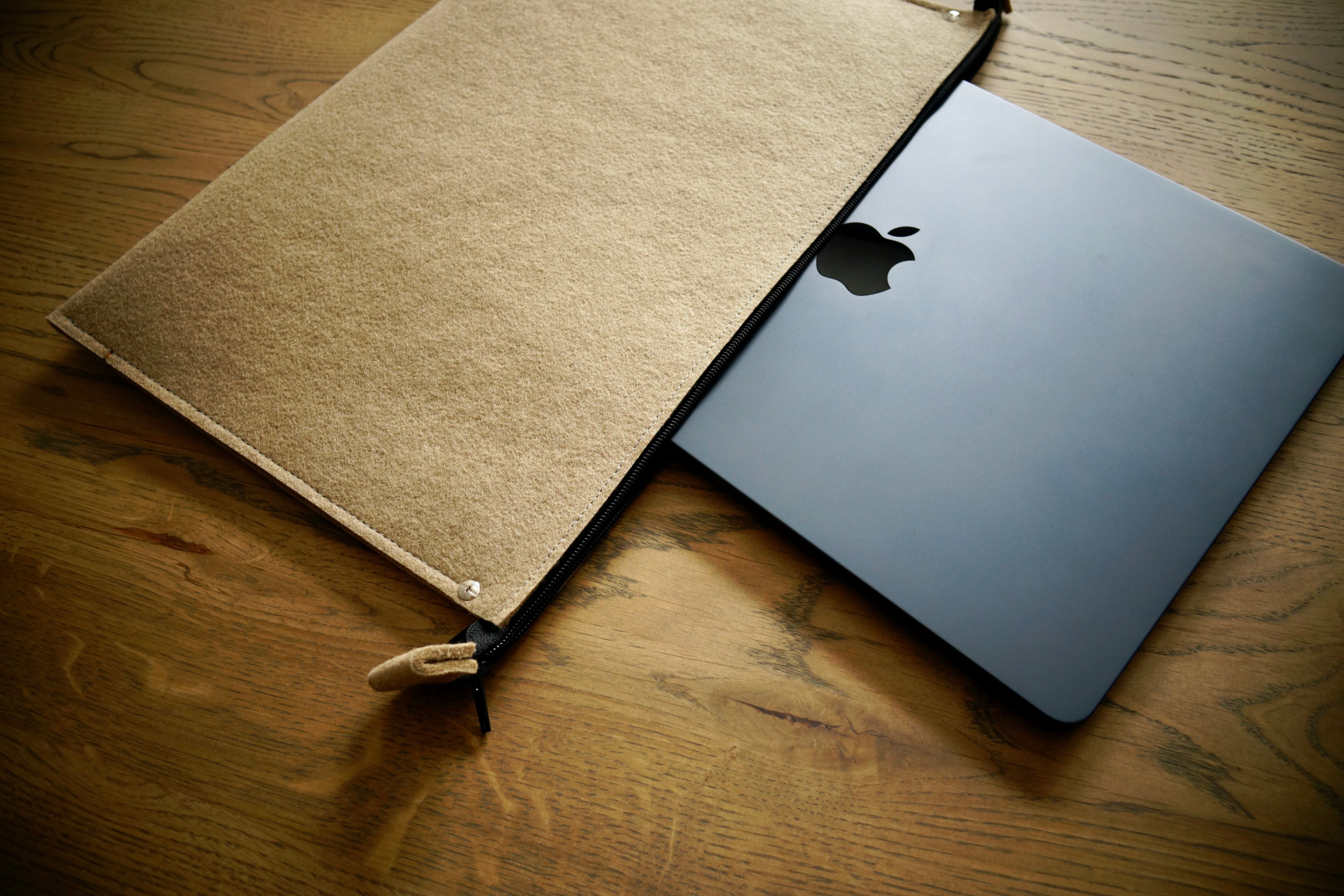 MacBook-Hülle ZIP (GRAU)