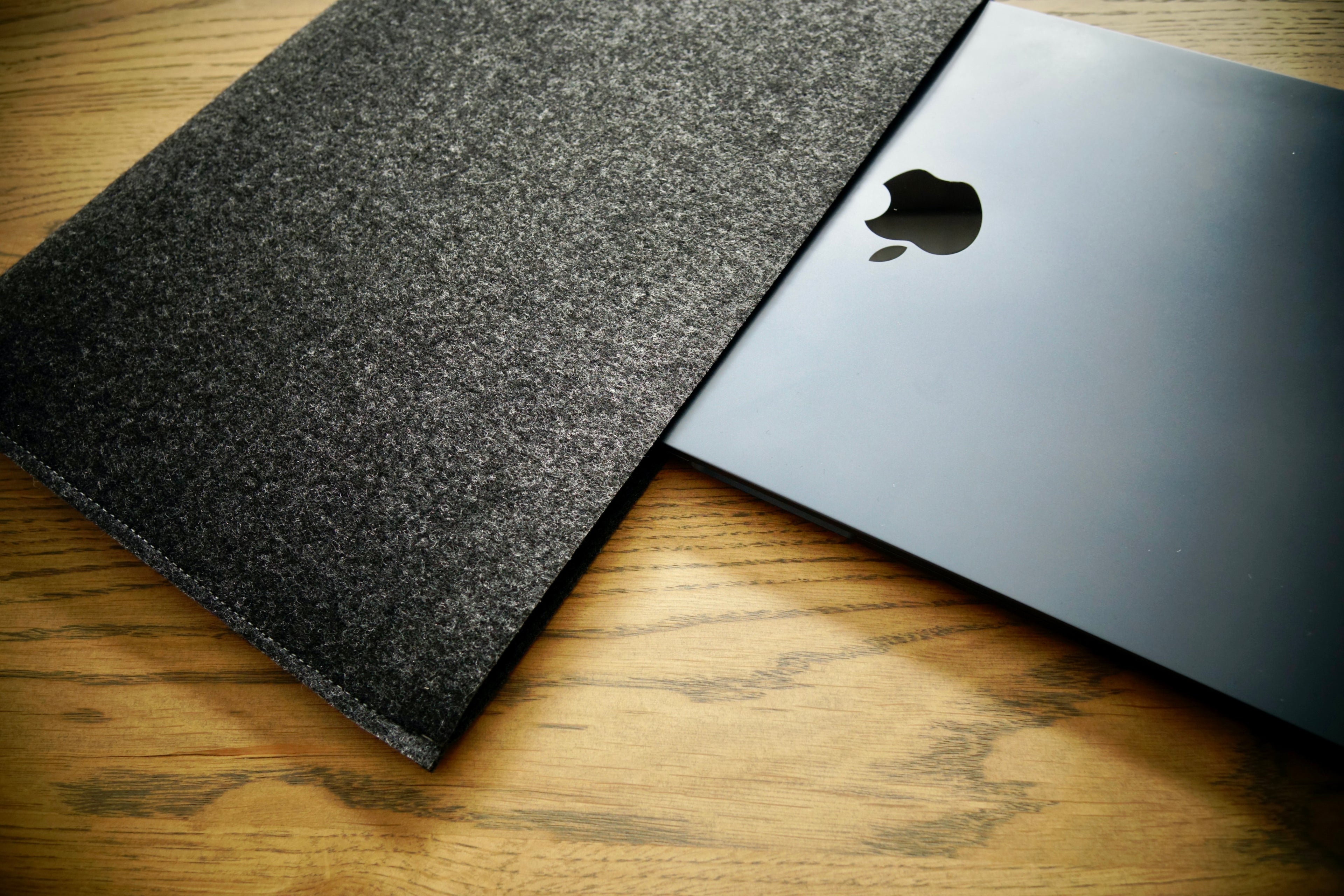 MacBook-Hülle ZIP (GRAU)