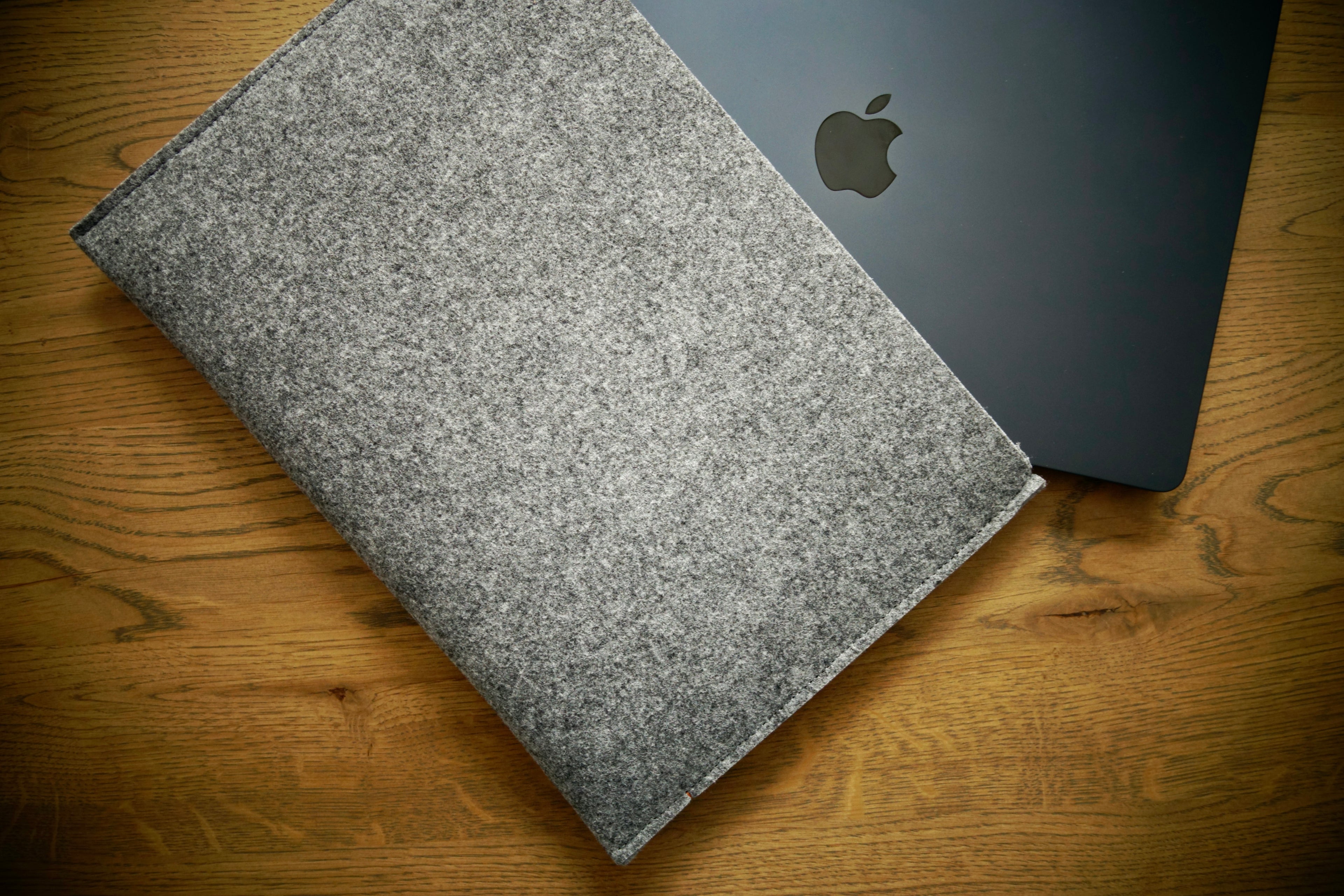 MacBook-Hülle ZIP (GRAU)