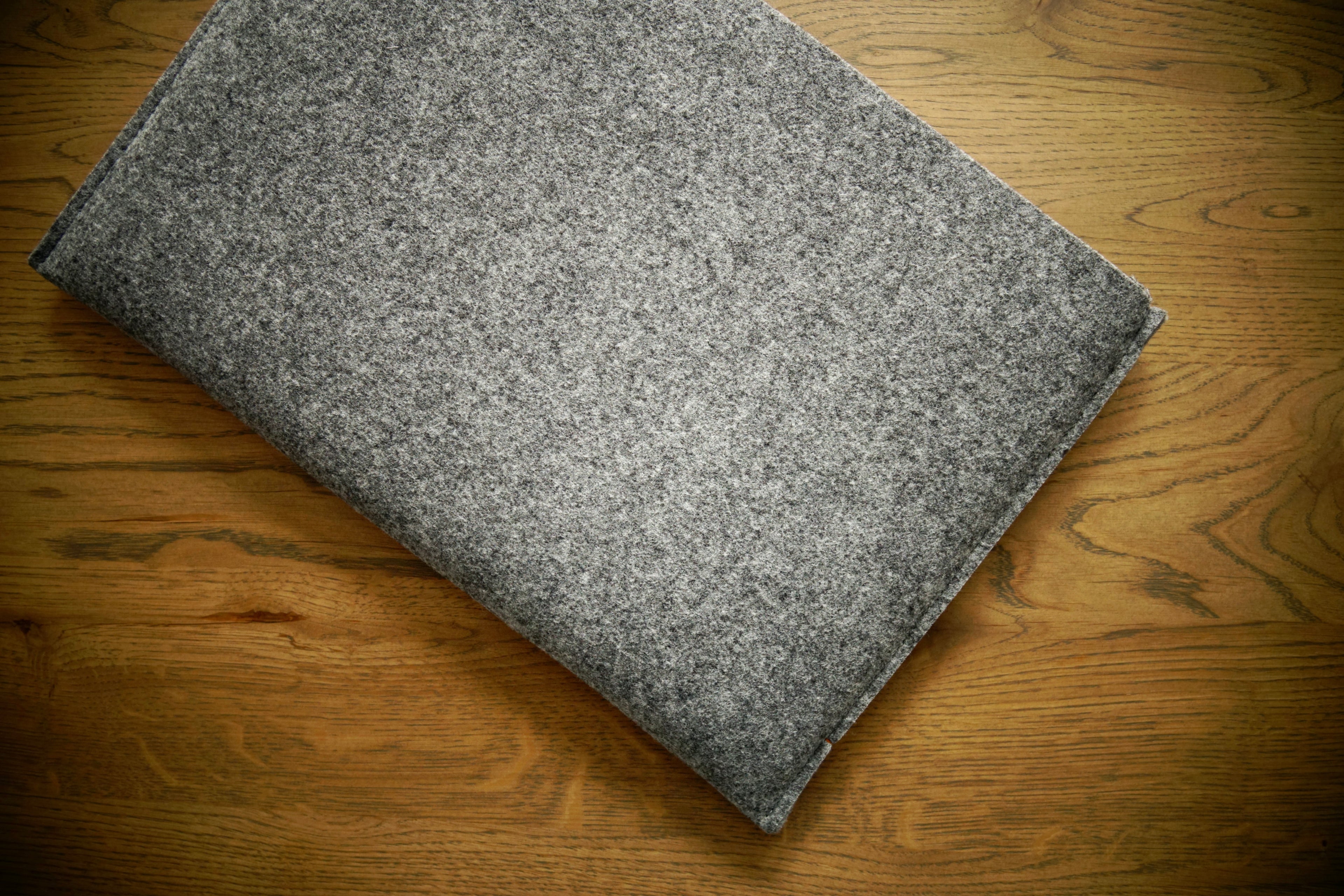 MacBook-Hülle ZIP (GRAU)
