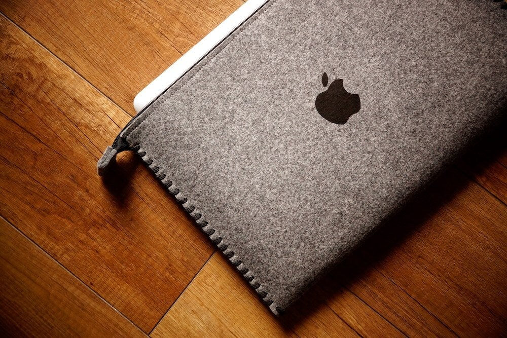 MacBook Case ZIP "with string" (Gray&Black)