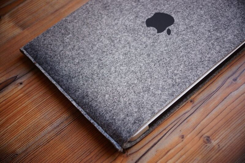 MacBook Case ZIP Simple (GRAY)