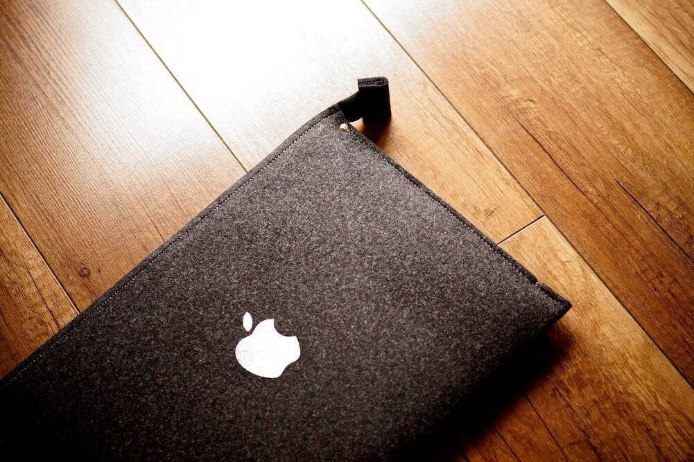 MacBook Case ZIP (BLACK)